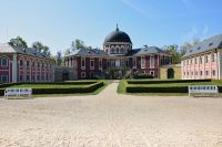 Veltrusy